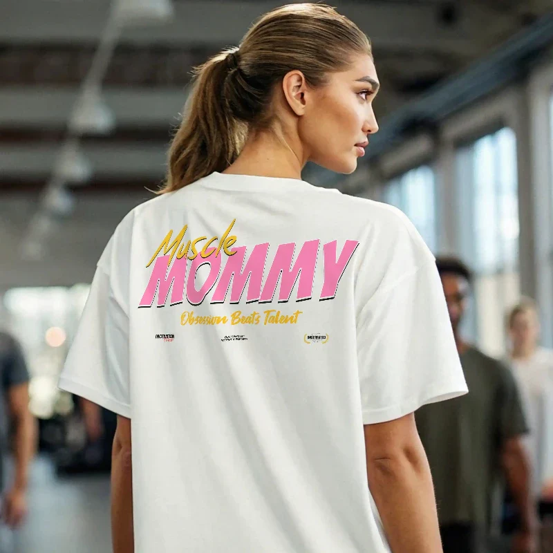 MUSCLE MOMMY - Image 6